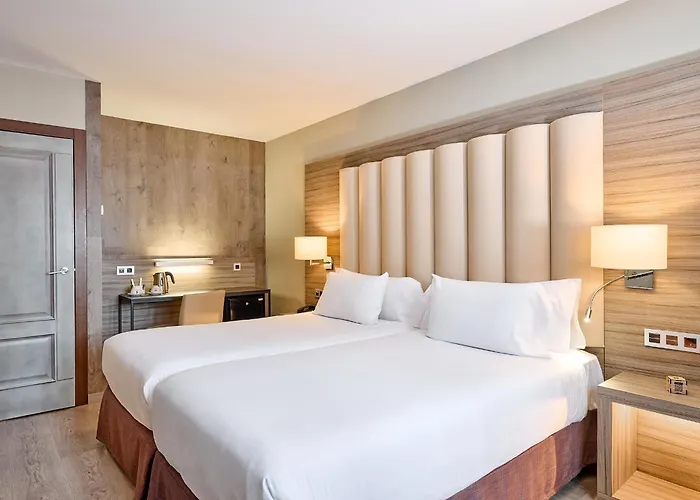 Gran Hotel Luna De Granada